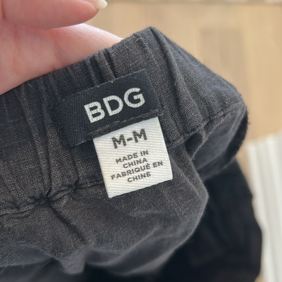 Linen pull-on pants - Picture 3 of 4